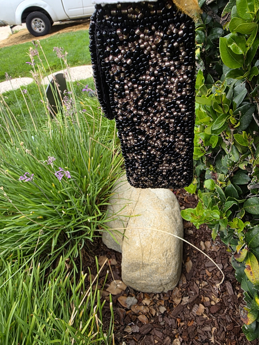 Beaded Bat Shoulder Bag - Picture 6 of 9